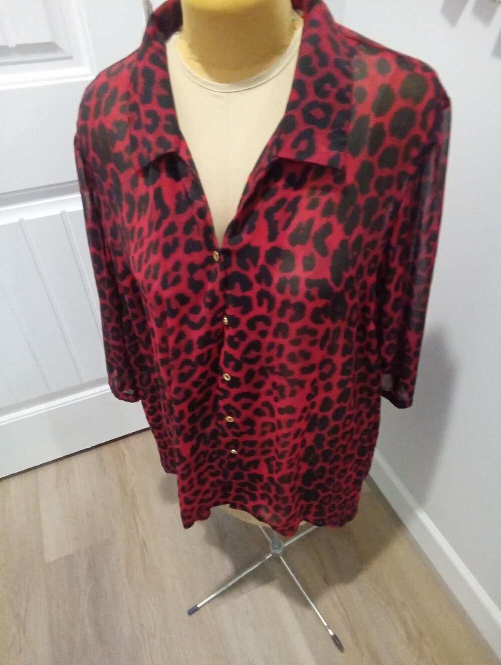 Plus Sz 3X Red & Black Leopard Print Button Down Sheer Chiffon Long Sleeve Shirt